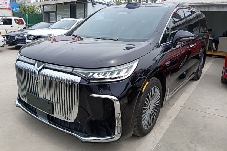 Used VOYAH Dream 2025 PHEV Four-Wheel Drive Excellence Qiankun Edition