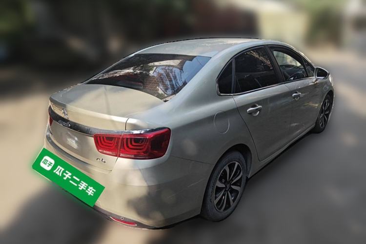 Used Citroen C4 Sega 2016 1.6L Manual Luxury Model Exterior 5