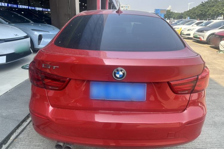 Used BMW 3 Series GT 2018 320i Sport Edition