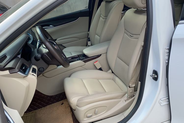 Used Cadillac XTS 2015 28T Comfort Model