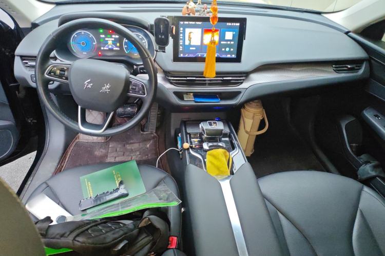 Used Hongqi E-QM5 2022 431 km Charge & Enjoy Edition
