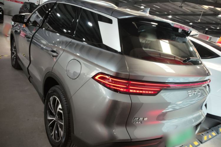 Used BYD Song Pro New Energy 2025 2nd Generation Intelligent Driving Version DM-i 75KM Overachiever Trim Rear Left 45 Deg