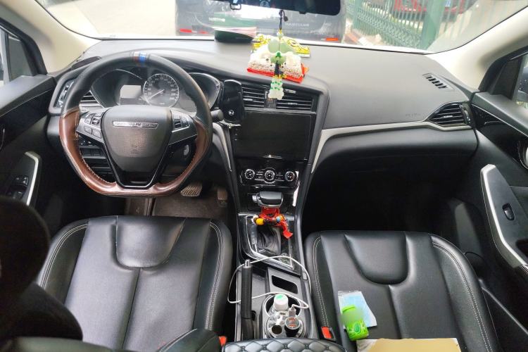 Used Venucia D60 2021 PLUS 1.6L XL CVT Yue Ling Edition