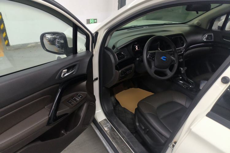 Used GAC Trumpchi GS4 2017 235T Automatic Two-Wheel Drive Luxury Smart Connectivity Version