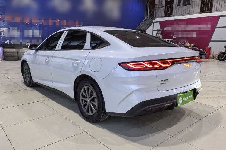 Used BYD Qin L 2024 DM-i 80KM Leading Model
