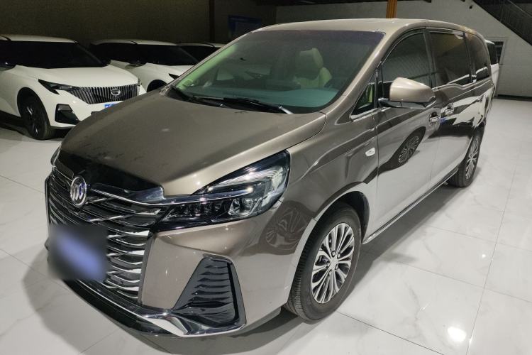 Used Buick GL8 2023 Facelifted Land Cruiser Executive Luxury Version
