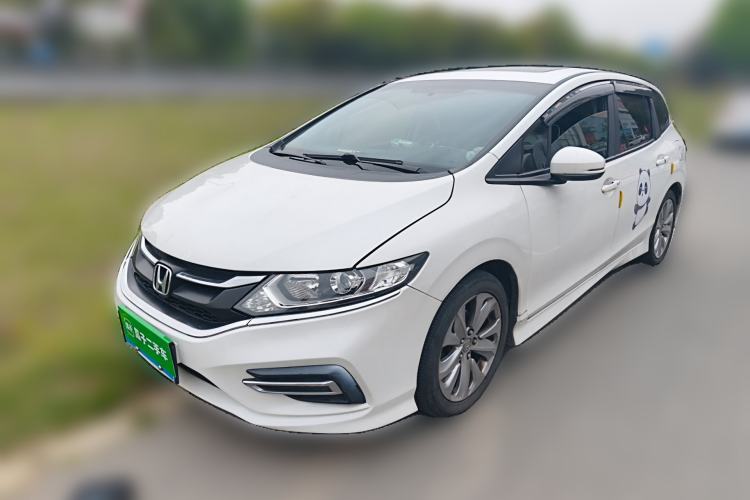 Used Honda Jade 2017 1.8L automatic Comfort version 5 seats