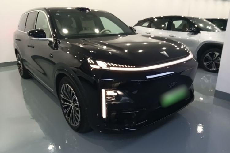 Used Deepal S09 2025 Four-Wheel Drive Ultra+ Custom Edition
