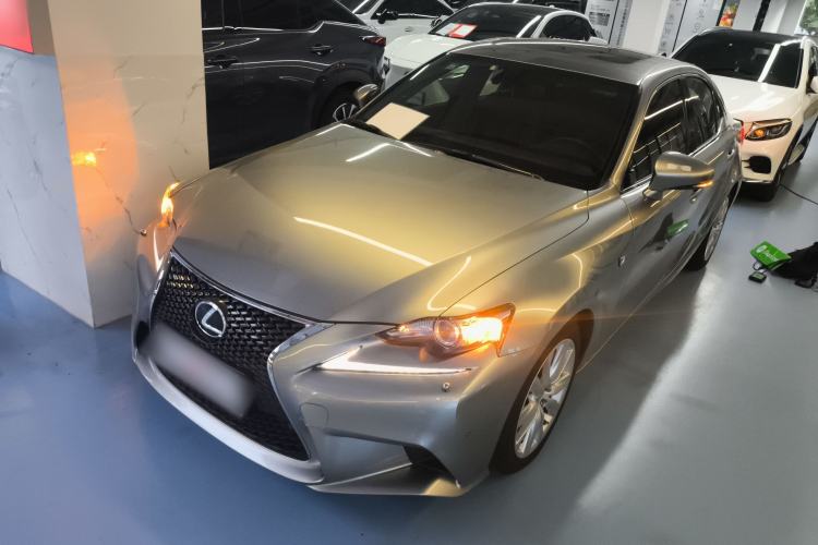 Used Lexus IS 2015 200t F SPORT