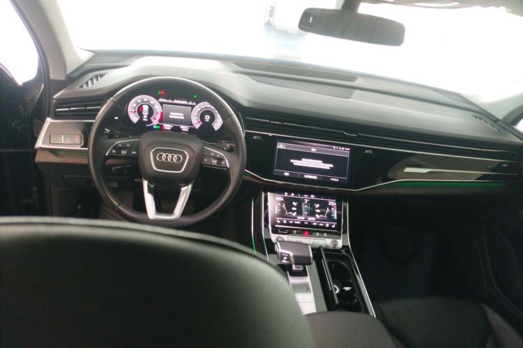 Used Audi Q7 2023 45 TFSI quattro S line Sport model