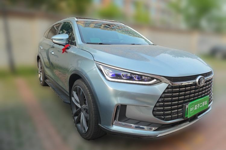 Used BYD Tang New Energy 2019 EV600D Four-Wheel Drive Smart Connectivity Leading Model Front Right 45 Deg