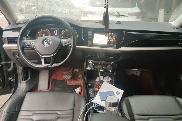 Used Volkswagen Passat 2019 330TSI Elite Edition China VI
