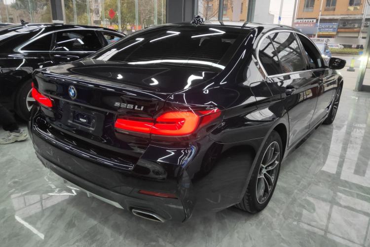 Used BMW 5 Series 2022 Second Facelift 525Li M Sport Package
