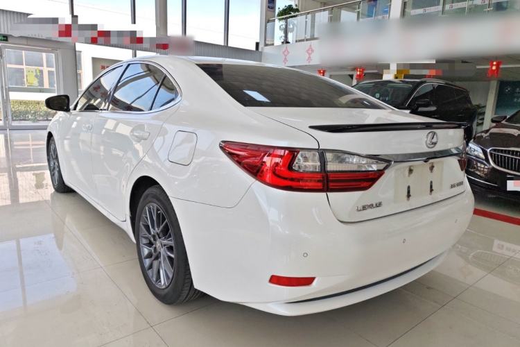 Used Lexus ES 2017 200 30th Anniversary Edition
