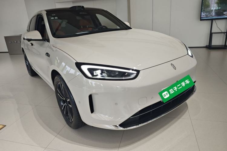 Used Hima AITO M5 2025 Extended-Range Ultra Rear-Wheel-Drive Version Front Right 45 Deg