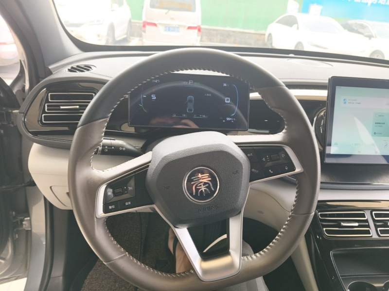 Used BYD Qin PLUS 2023 Champion Edition DM-i 55KM Leading Model — 10