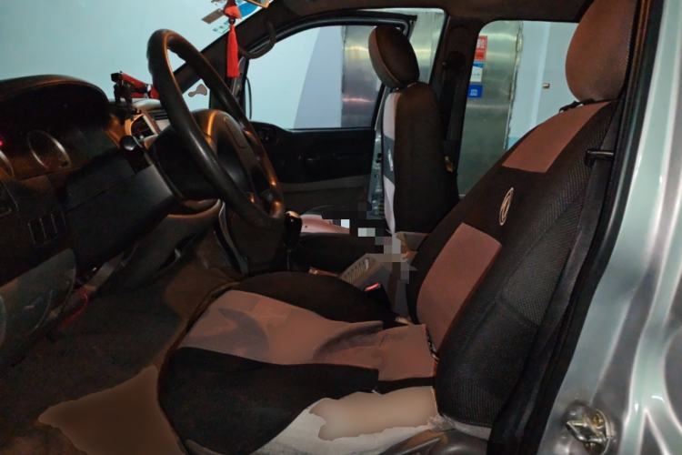 Used FORTHING Lingzhi 2014 M3 1.6L 7-Seater Comfort Model Left Front Seat