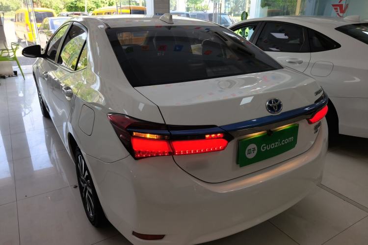 Used Toyota Corolla Hybrid E+ 2019 1.8L E-CVT Leading Edition Rear Left 45 Deg