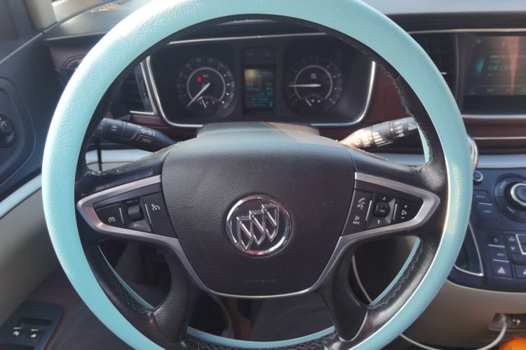 Used Buick GL8 2017 25S Luxury Version China V Standard
