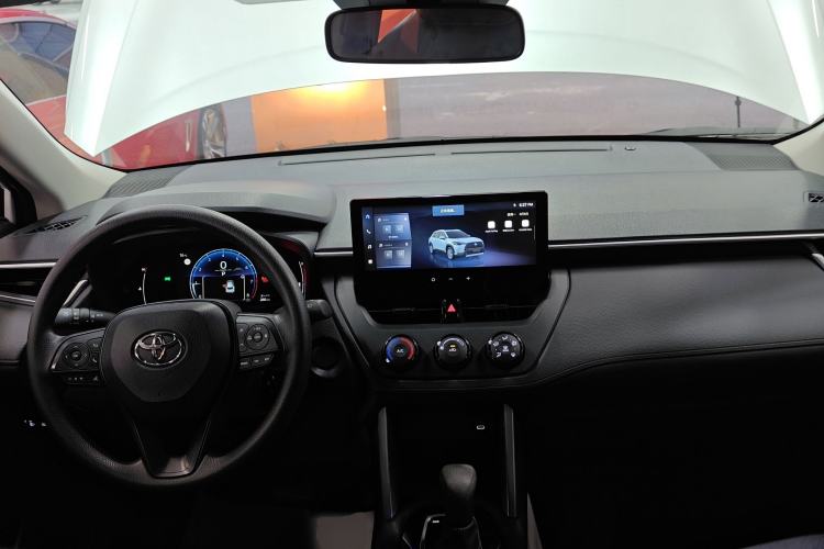 Used Toyota Corolla Cross 2024 2.0L Pioneer Edition
