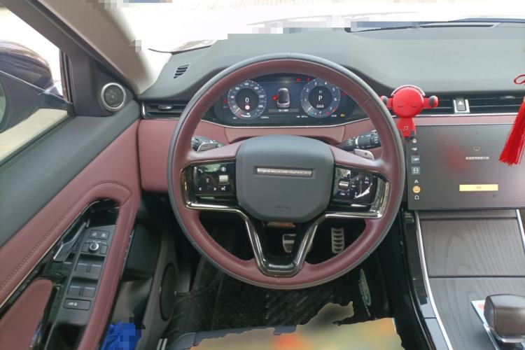 Used Land Rover Range Evoque 2024 Aurora L 249 PS Prestige Light-Chasing Edition Steering Wheel