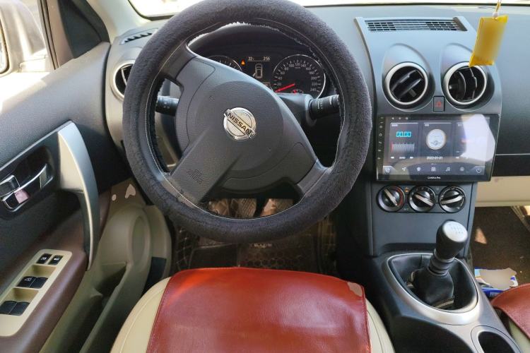 Used Nissan Qashqai 2012 2.0 XL Fire 6MT 2WD Steering Wheel