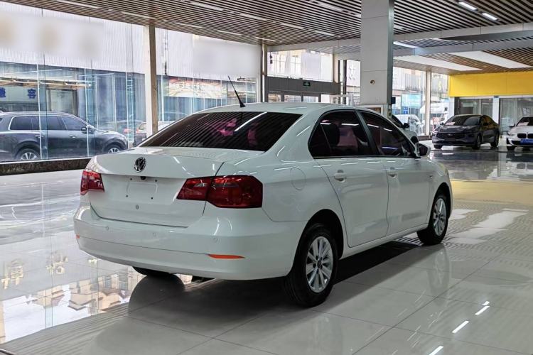 Used Volkswagen Jetta 2015 Value Edition 1.6L Automatic Fashion Version
