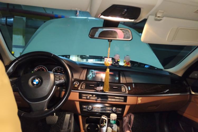 Used BMW 5 Series 2017 525Li Leading Model
