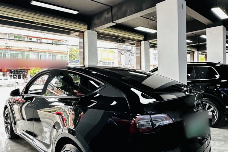 Used Tesla Model Y 2022 Rear-Wheel-Drive Version