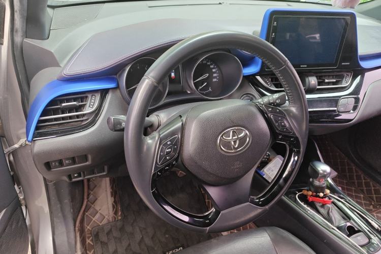 Used Toyota IZOA 2018 2.0L Yichi Version China VI Standard Steering Wheel