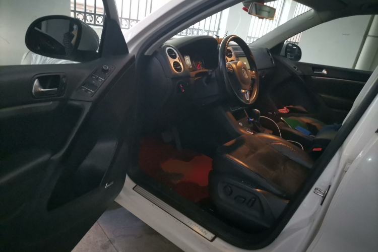 Used Volkswagen Tiguan 2013 2.0 TSI Automatic All-Wheel-Drive Flagship Edition