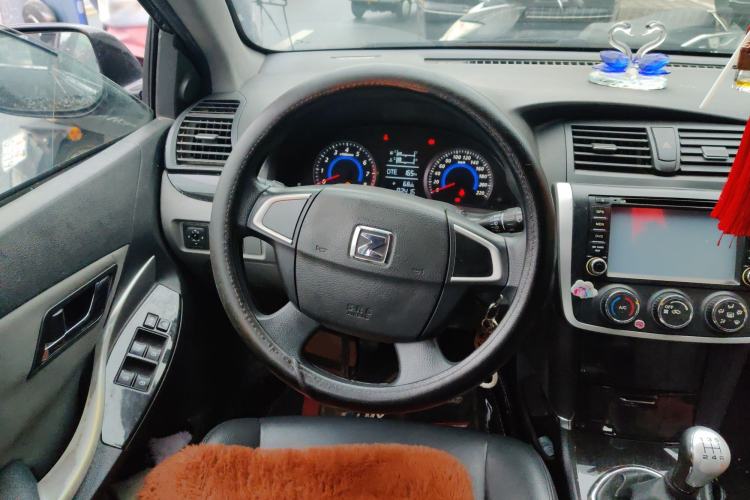 Used Zotye Z300 2012 1.5L Manual Elite Edition Steering Wheel