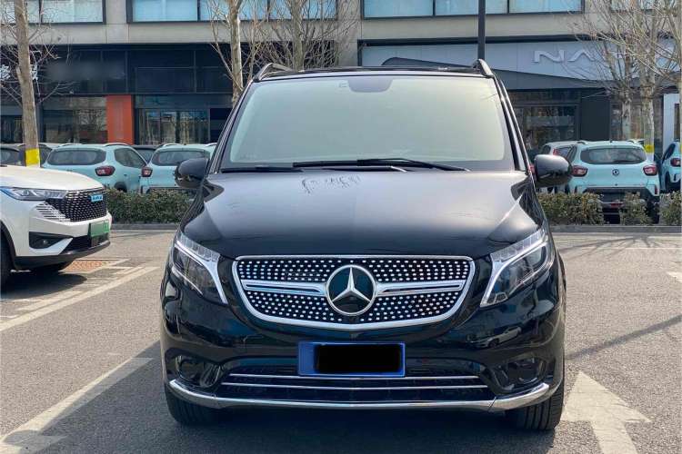 Used Mercedes-Benz Vito 2023 2.0T Elite Version 7 Seats
