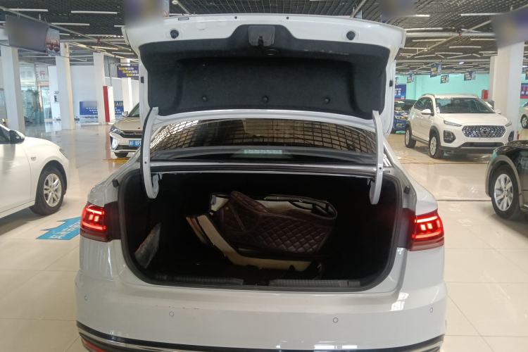 Used Volkswagen Bora 2023 200TSI DSG Smart Drive Version
