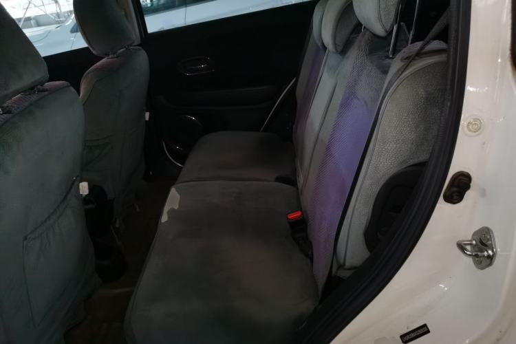 Used Honda Vezel 2015 1.8L CVT 2WD Luxury Model
