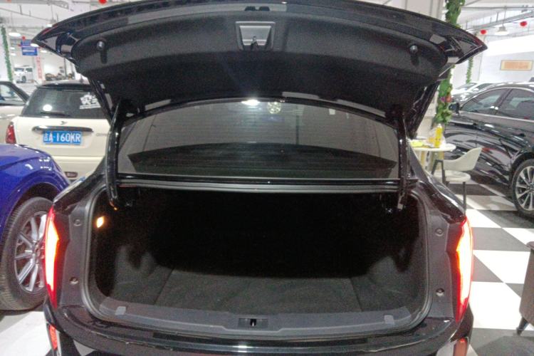 Used Hongqi E-QM5 2023 Revised Version Basic Travel Edition
