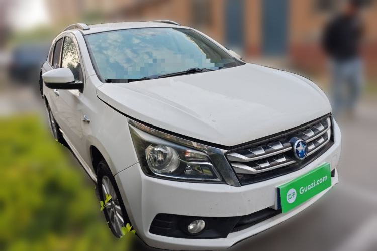 Used Venucia T70 2016 2.0L Manual RuiQu Version