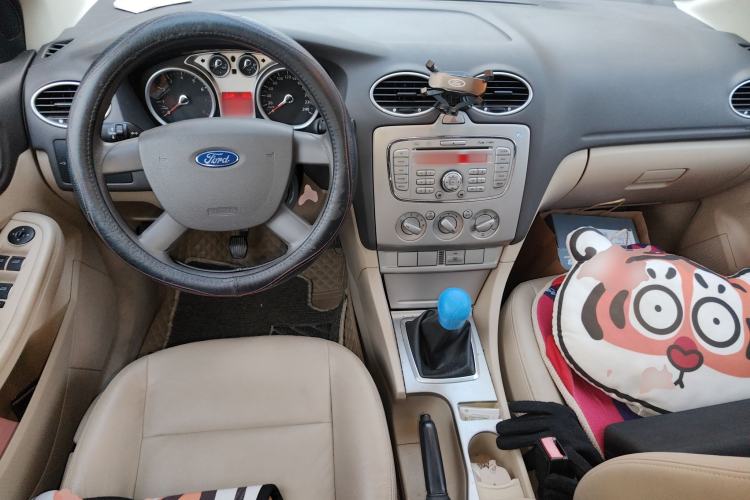 Used Ford Focus 2012 Hatchback Classic 1.8L Manual Fashion Edition