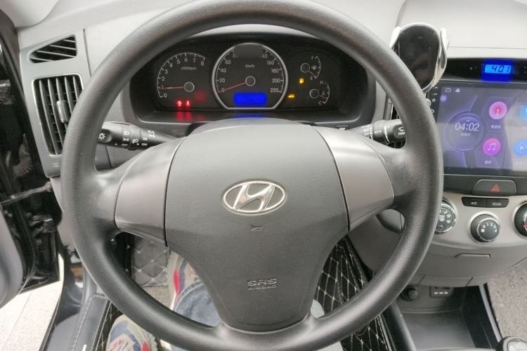 Used Hyundai Celesta 2011 1.6L Manual Comfort Edition