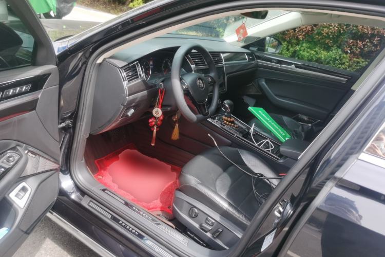 Used Volkswagen Phideon 2018 Revised Version 380TSI Two-Wheel Drive Business Edition
