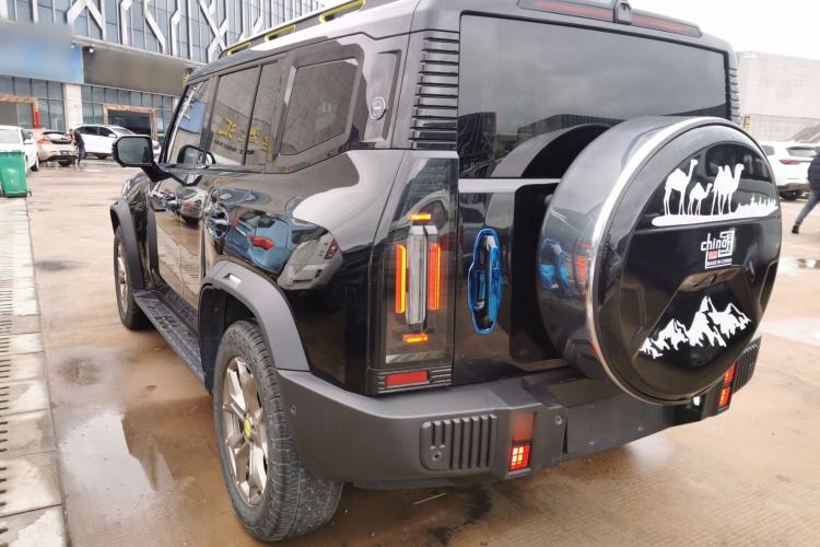 Used JETOUR Traveler 2023 2.0T All-Wheel Drive Conquer PRO