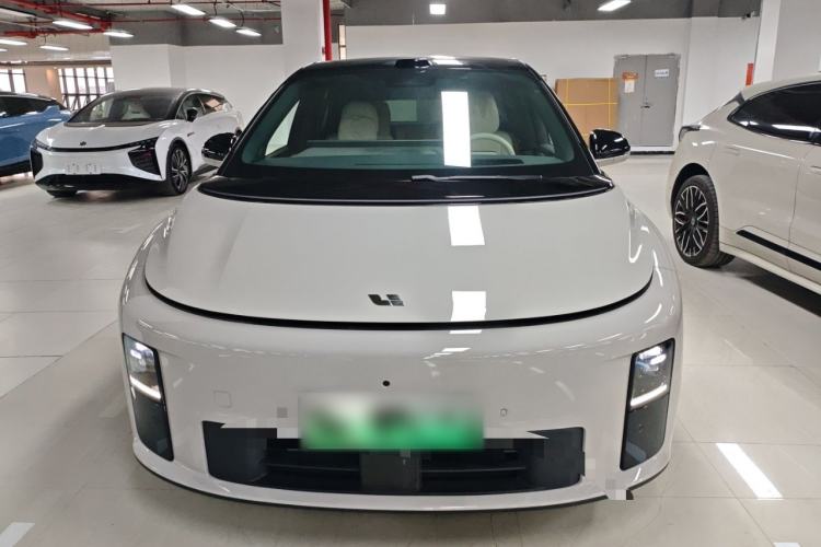 Used Li Auto i6 2025 Model Two-Wheel-Drive Standard Type