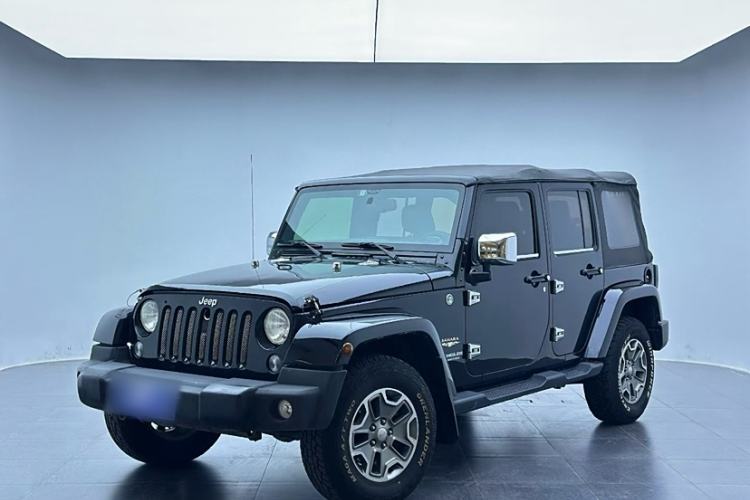 Used Jeep Wrangler 2015 3.0L Sahara Four-Door Comfort Edition