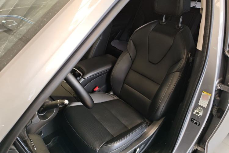 Used Haval Fierce Dragon Max 2023 1.5L Hi4 105 Four-Wheel Drive Smart Flagship Edition Left Front Seat