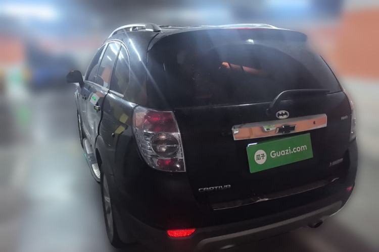 Used Chevrolet Captiva 2014 2.4L 4x4 Flagship Edition 7 Seats
