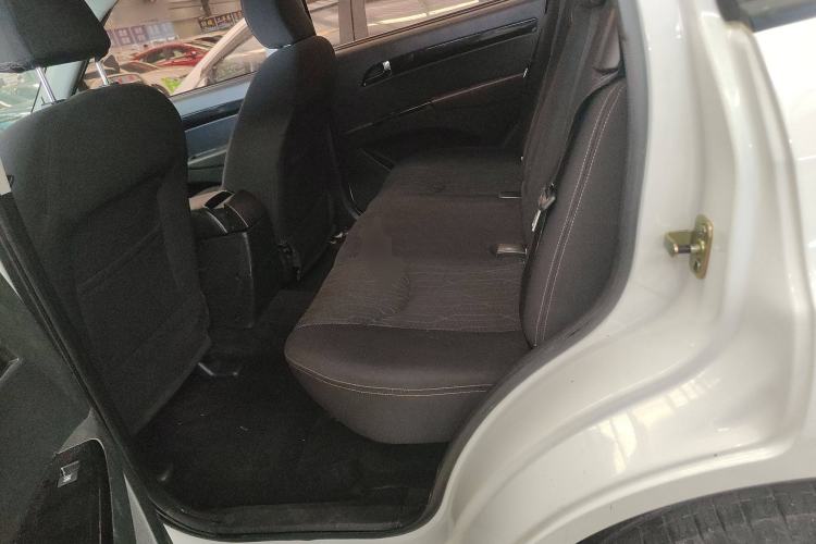 Used Land X8 2014 Explorer Edition 2.0L Urban Pioneer Version