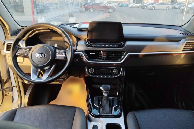 Used Kia Sportage R 2019 2.0L Automatic Smart Luxury Edition
