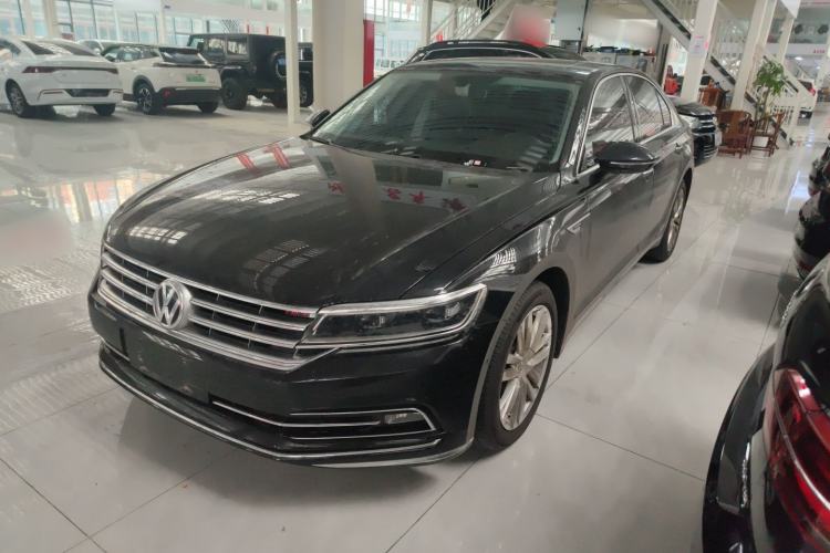 Used Volkswagen Phideon 2018 Revised Version 380TSI Two-Wheel-Drive Flagship Edition