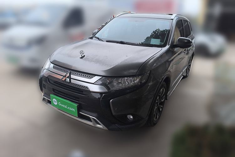 Used Mitsubishi Outlander 2021 2.0L Two-Wheel Drive Comfort Edition 7 Seats