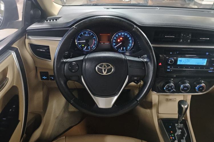 Used Toyota Corolla 2014 1.6L CVT GL-i Leather Edition
